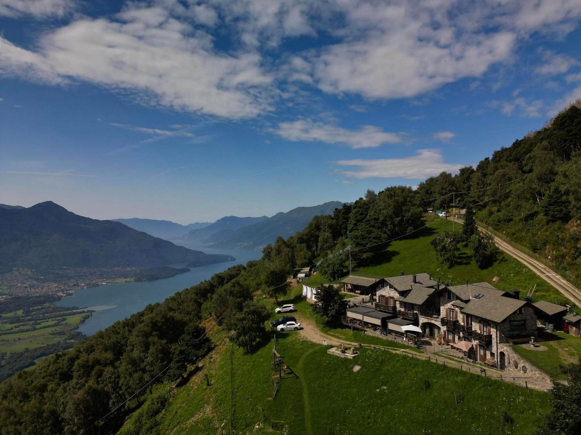 Agriturismo Giacomino Gera Lario Exteriér fotografie